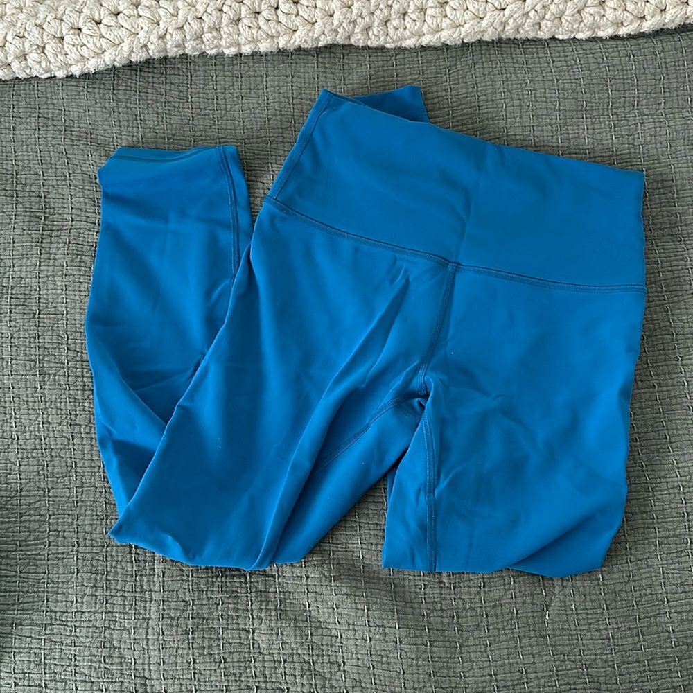 Lululemon leggings 25”